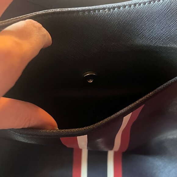 Tommy Hilfiger NWT Navy Blue Leather Tote Bag with Red and White Stripe Accents - Picture 12 of 14